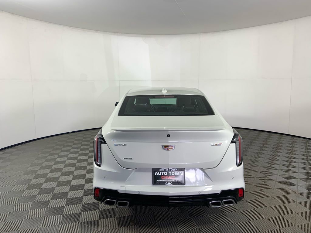 Used 2022 Cadillac CT4 V w/ Technology Package image 9
