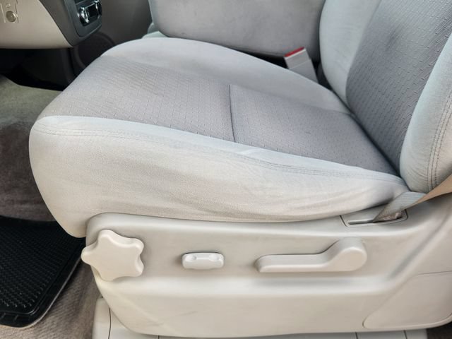 Used 2009 Chevrolet Suburban LS RWD image 23