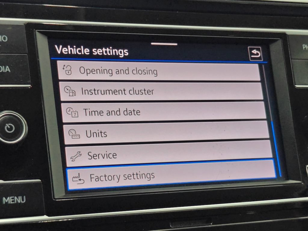 Used 2022 Volkswagen Tiguan S AWD/4WD image 32
