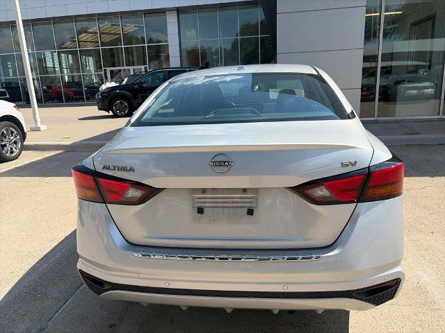 Certified 2023 Nissan Altima 2.5 SV FWD image 11