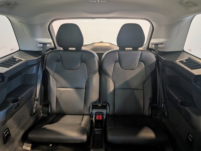 Used 2024 Volvo XC90 B6 Plus w/ Protection Package Premier image 30