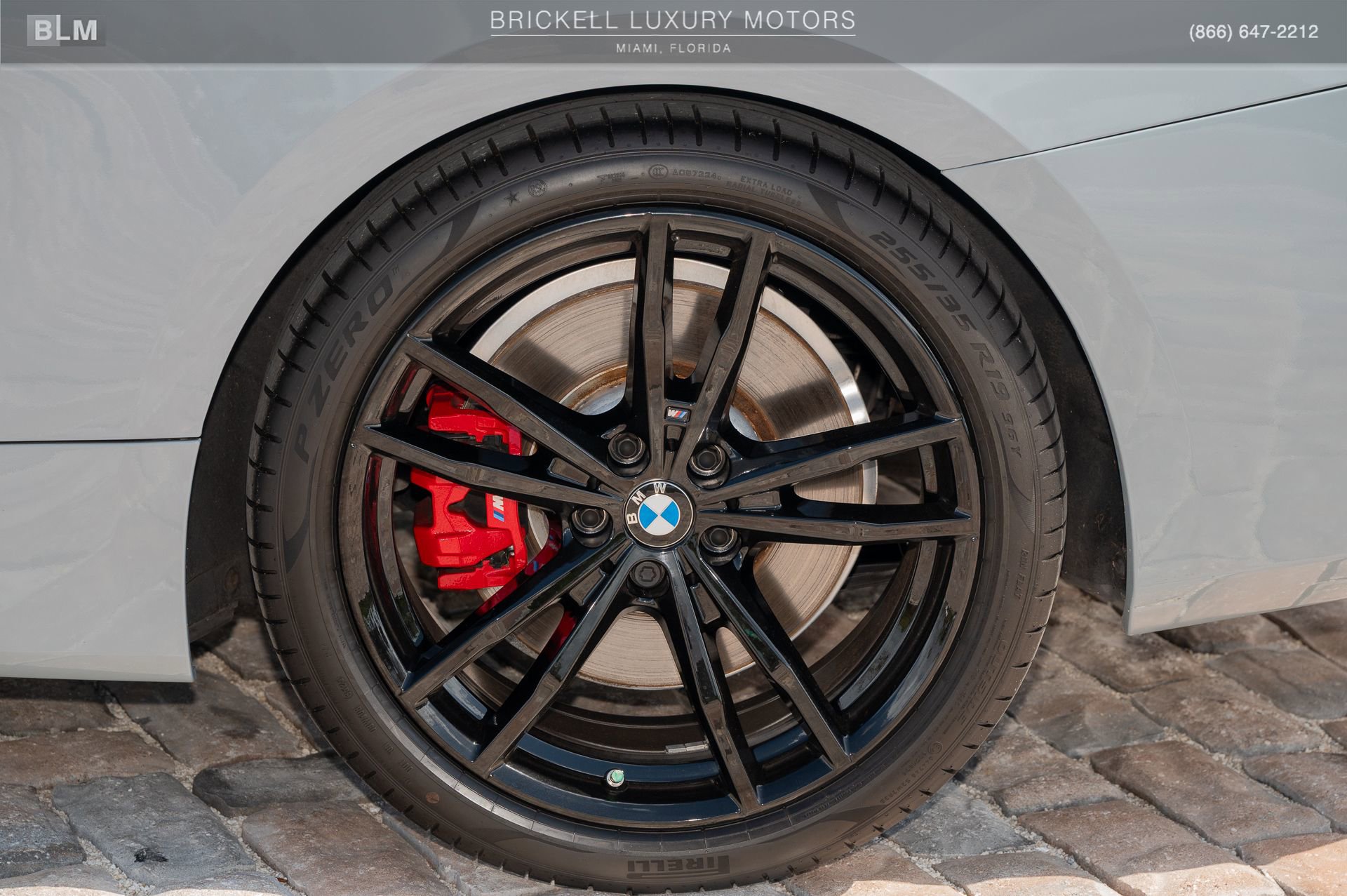 Used 2024 BMW M440i Convertible w/ Shadowloine Package image 38