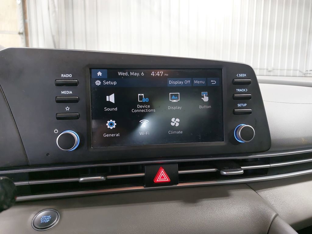 Used 2025 Hyundai Elantra Sport FWD image 22