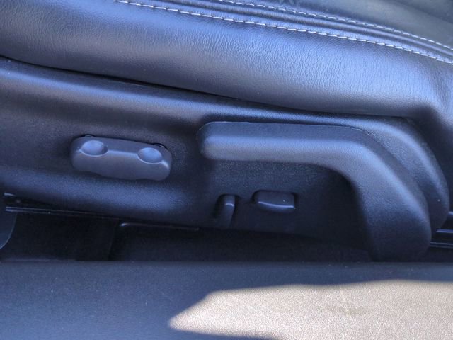 Used 2011 Chevrolet Corvette Grand Sport w/ Preferred Equipment Group image 12