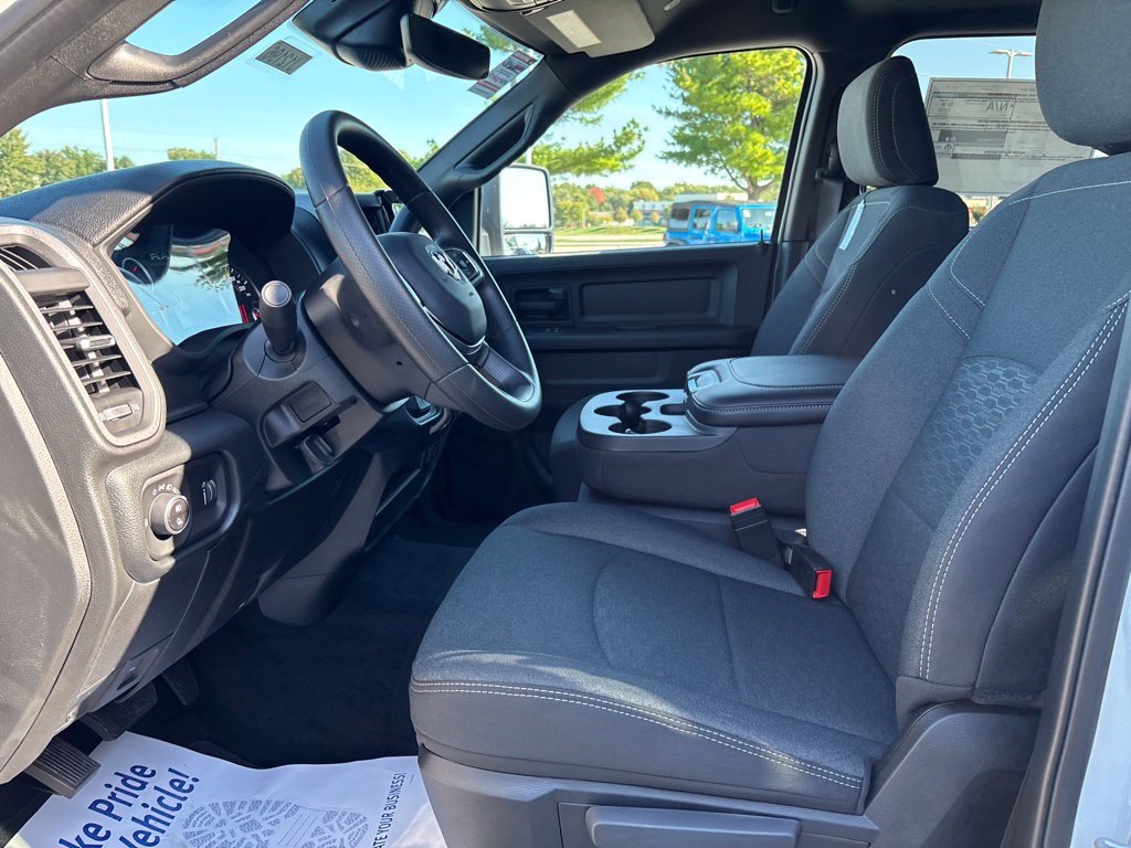New 2027 RAM 3500 Tradesman AWD/4WD image 35