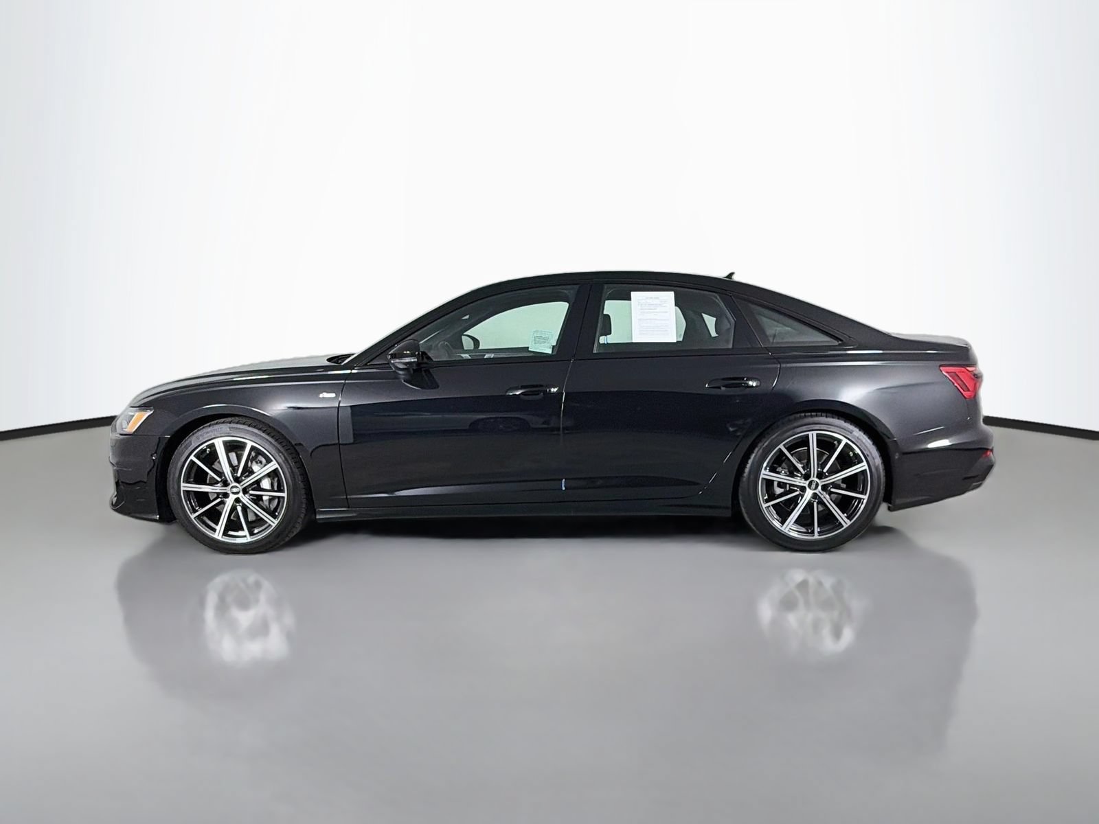 Certified 2025 Audi A6 Premium Plus w/ Premium Plus Package AWD/4WD image 4