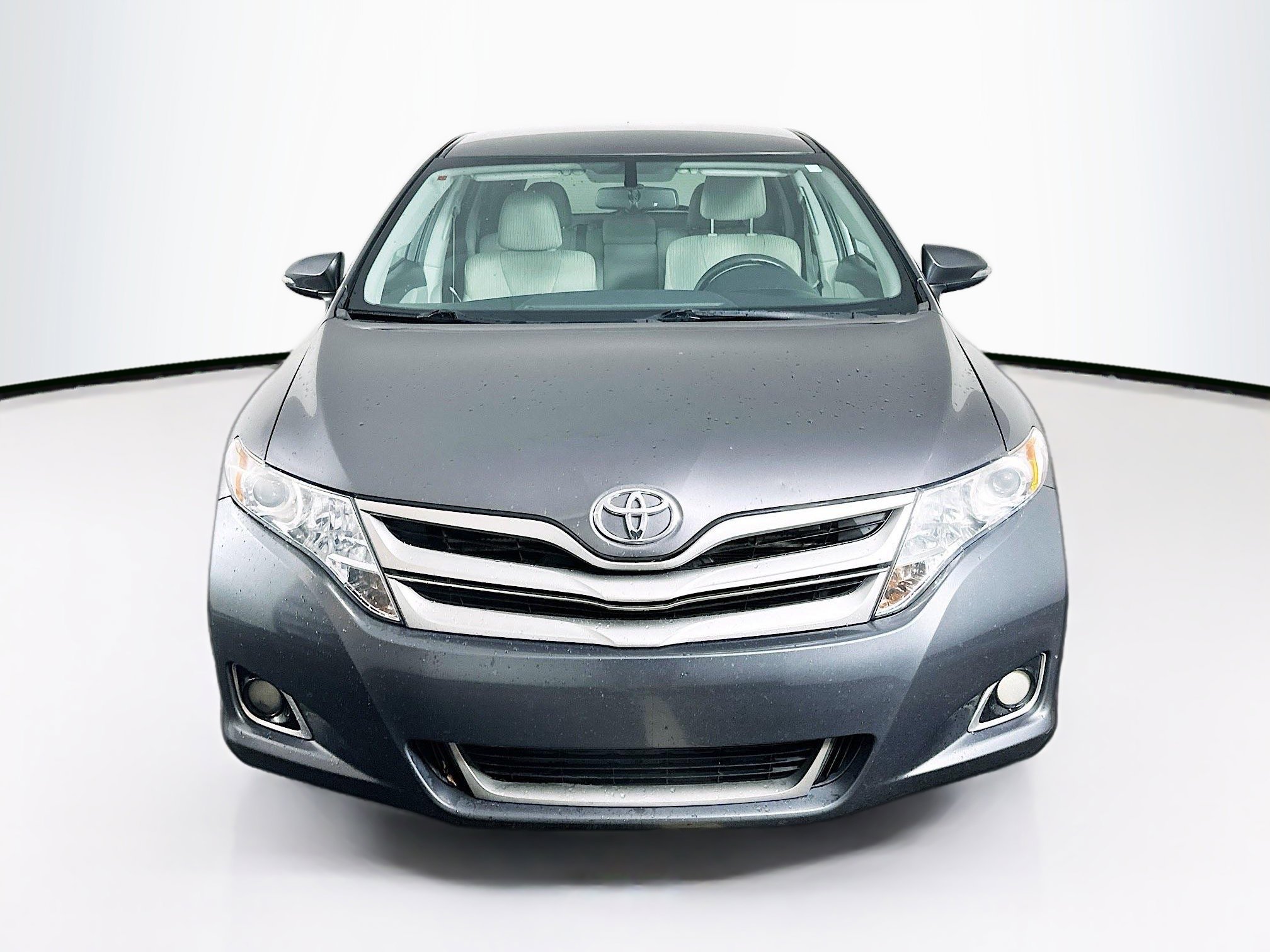 Used 2014 Toyota Venza LE w/ LE Convenience Package FWD image 2