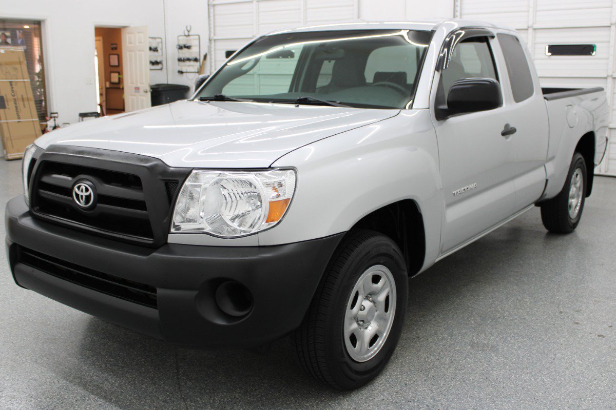 Used 2010 Toyota Tacoma 2WD Access Cab image 3