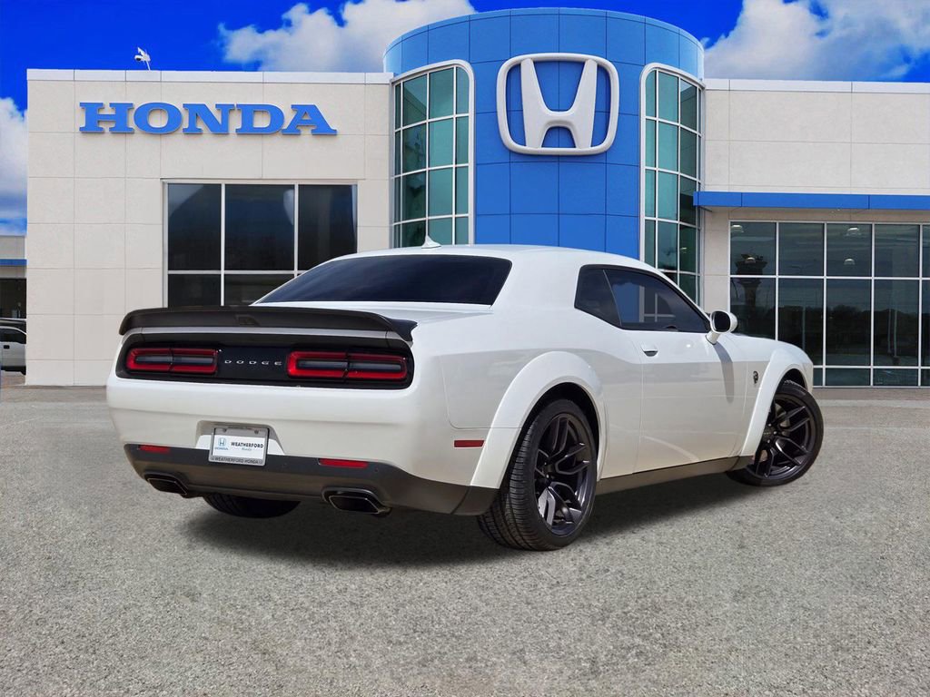 Used 2019 Dodge Challenger SRT Hellcat Redeye image 3