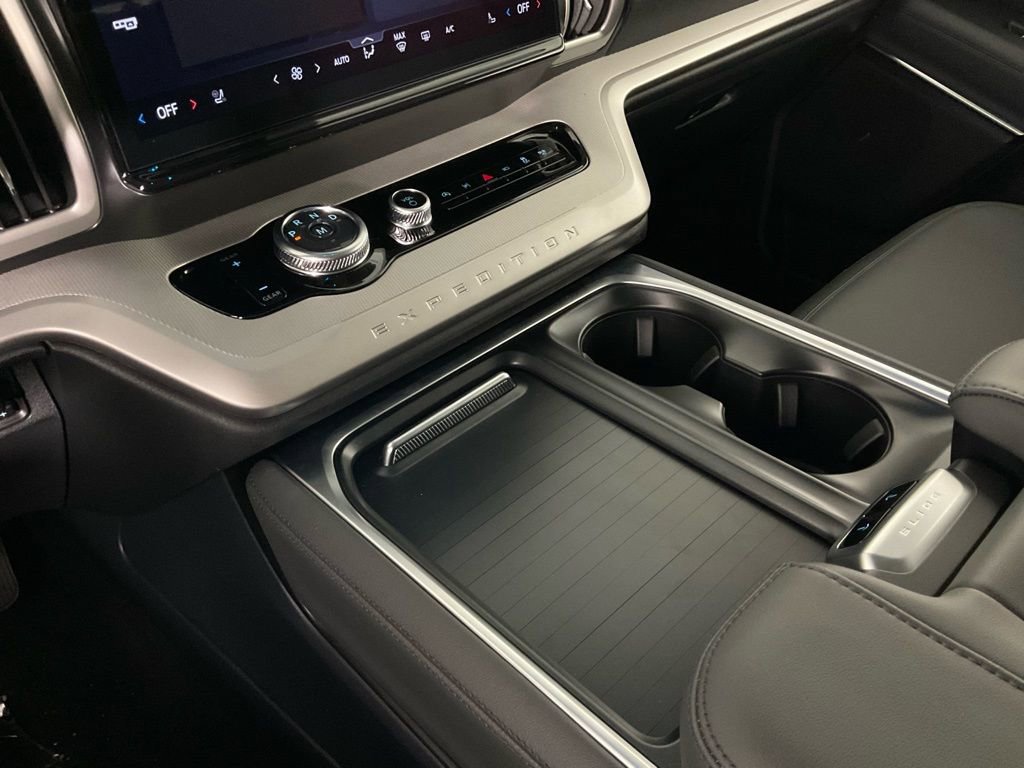 New 2026 Ford Expedition Max Active image 19