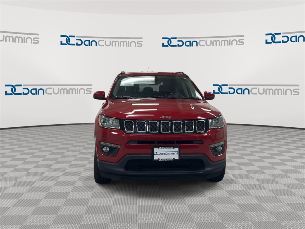 Used 2020 Jeep Compass Latitude image 3