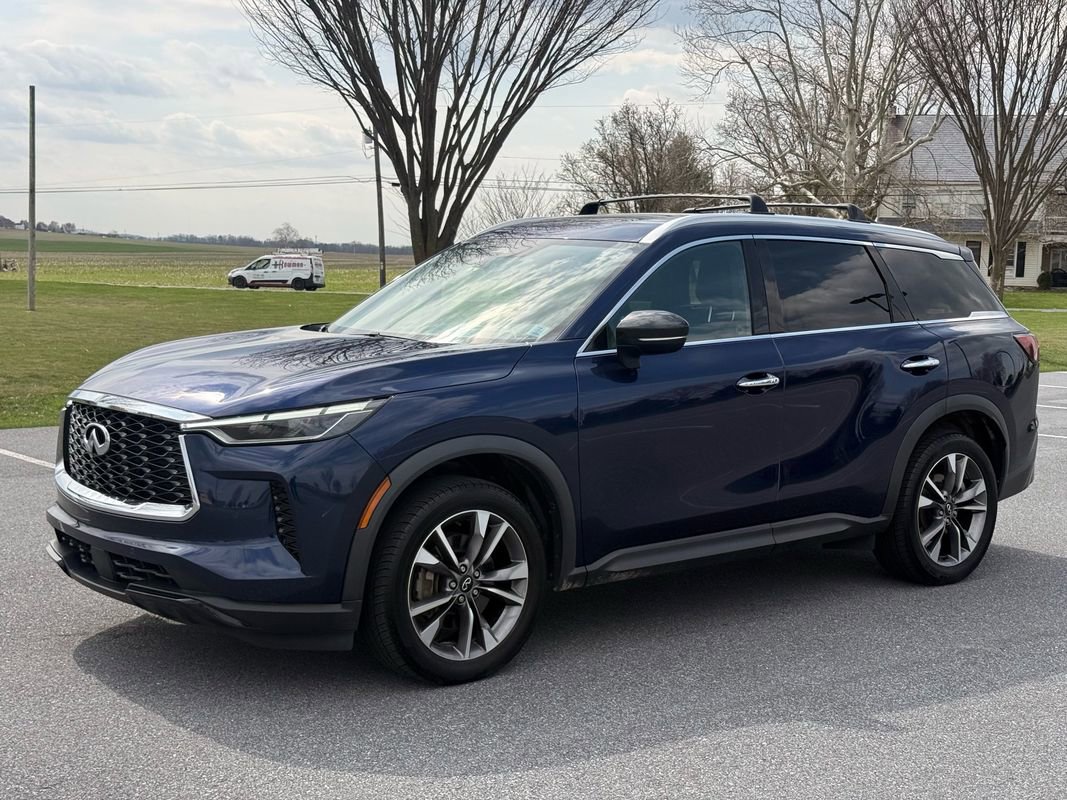 Used 2023 INFINITI QX60 Luxe image 3