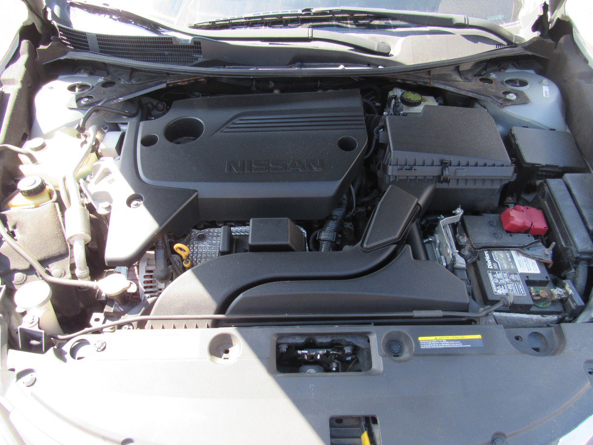 Used 2017 Nissan Altima 2.5 S w/ Power Driver Seat Package FWD image 11