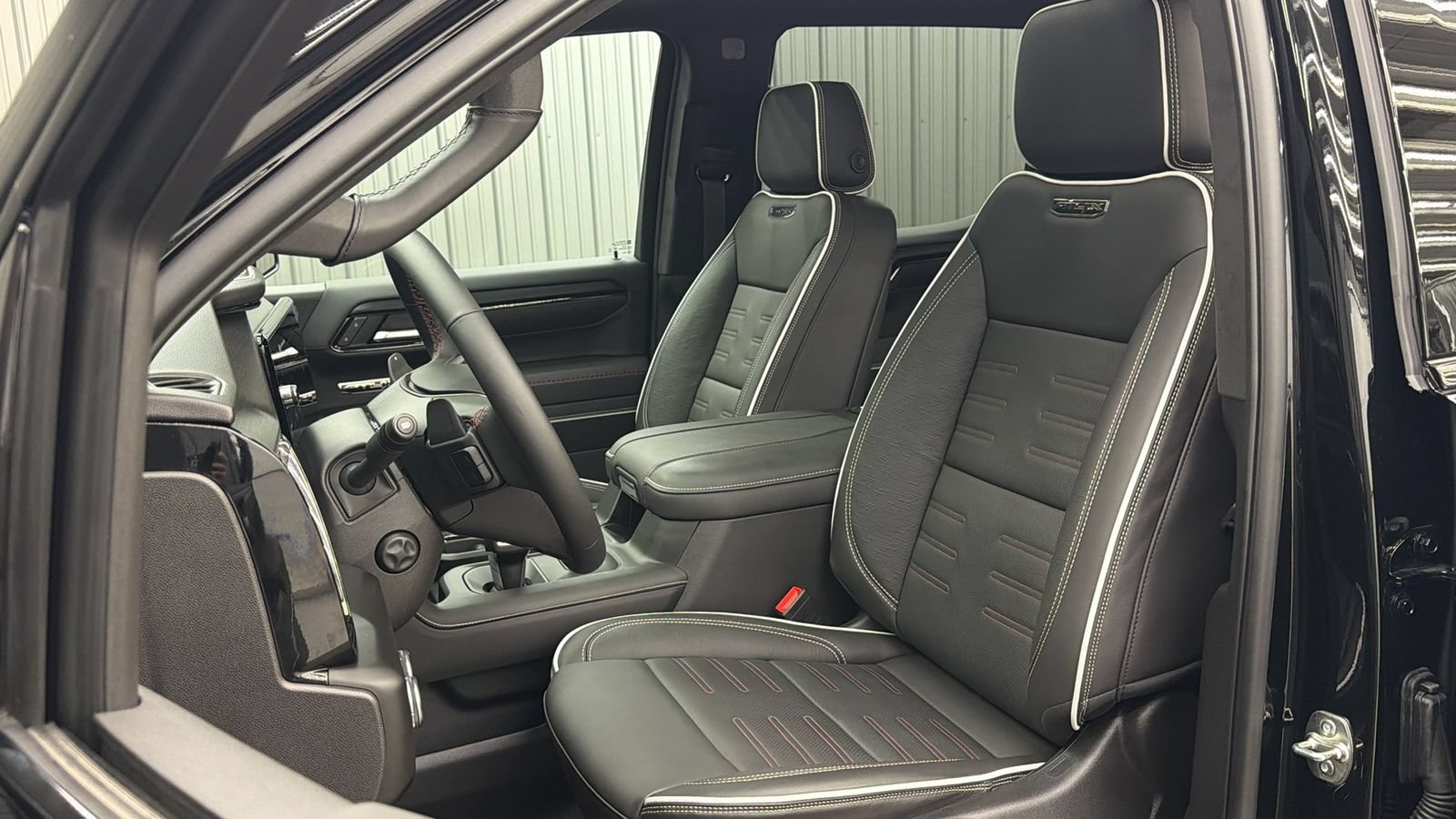 Used 2026 GMC Sierra 1500 AT4X AWD/4WD image 34