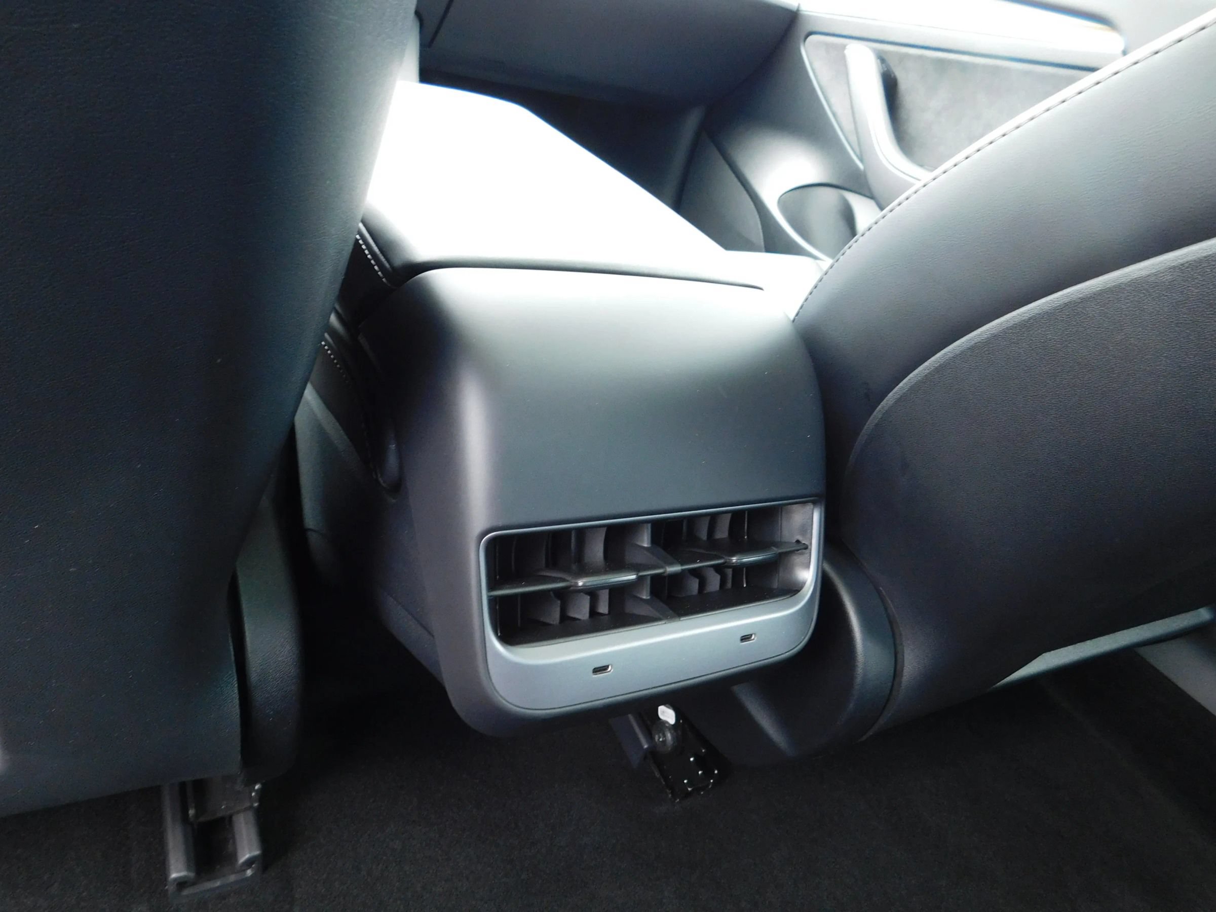 Used 2023 Tesla Model 3 Standard Range RWD image 11