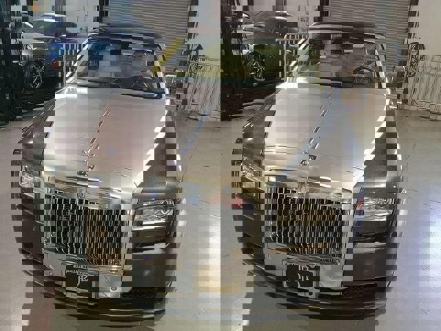 Used 2011 Rolls-Royce Ghost image 34