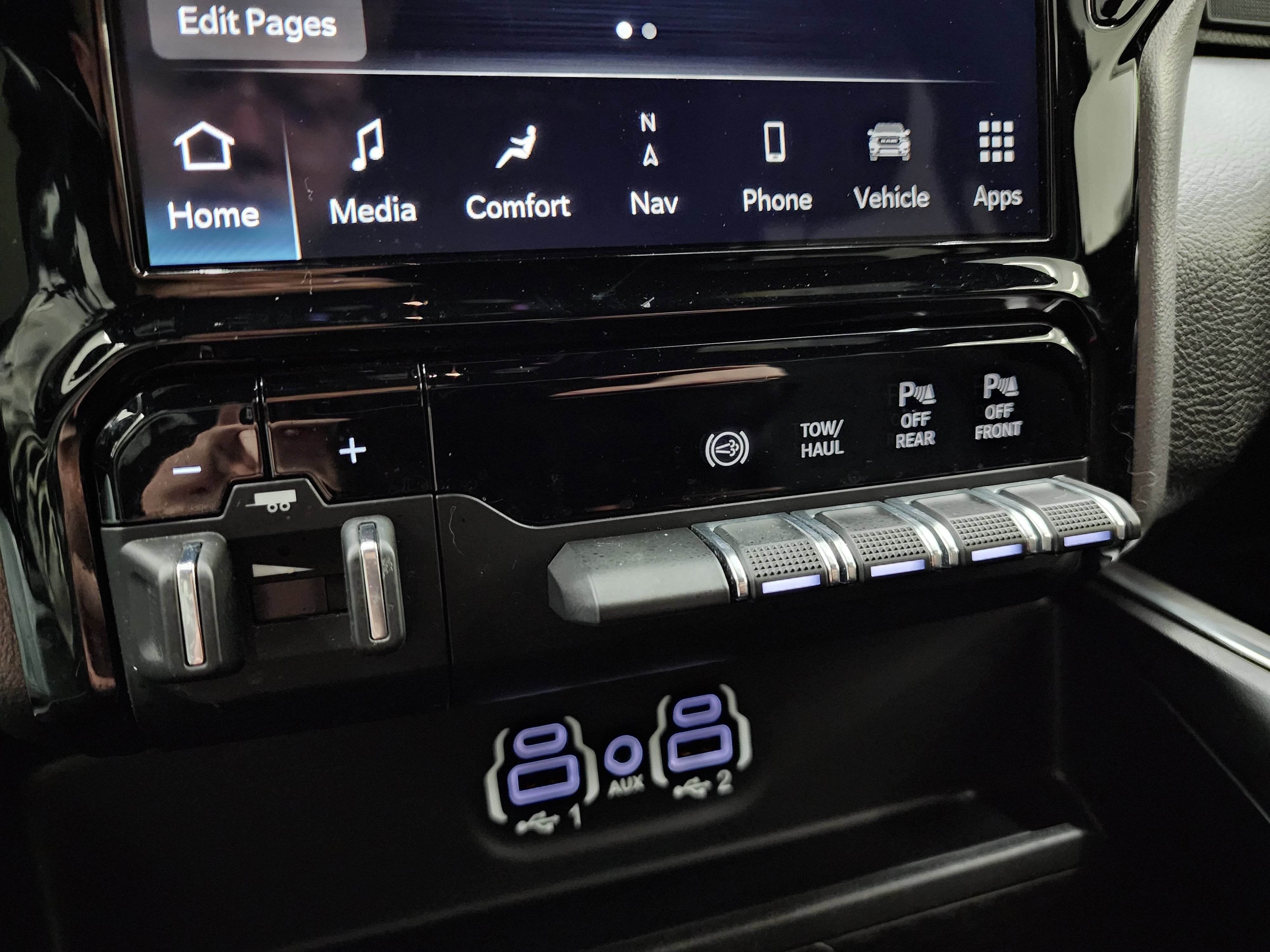 Used 2024 RAM 2500 Big Horn w/ Night Edition image 43