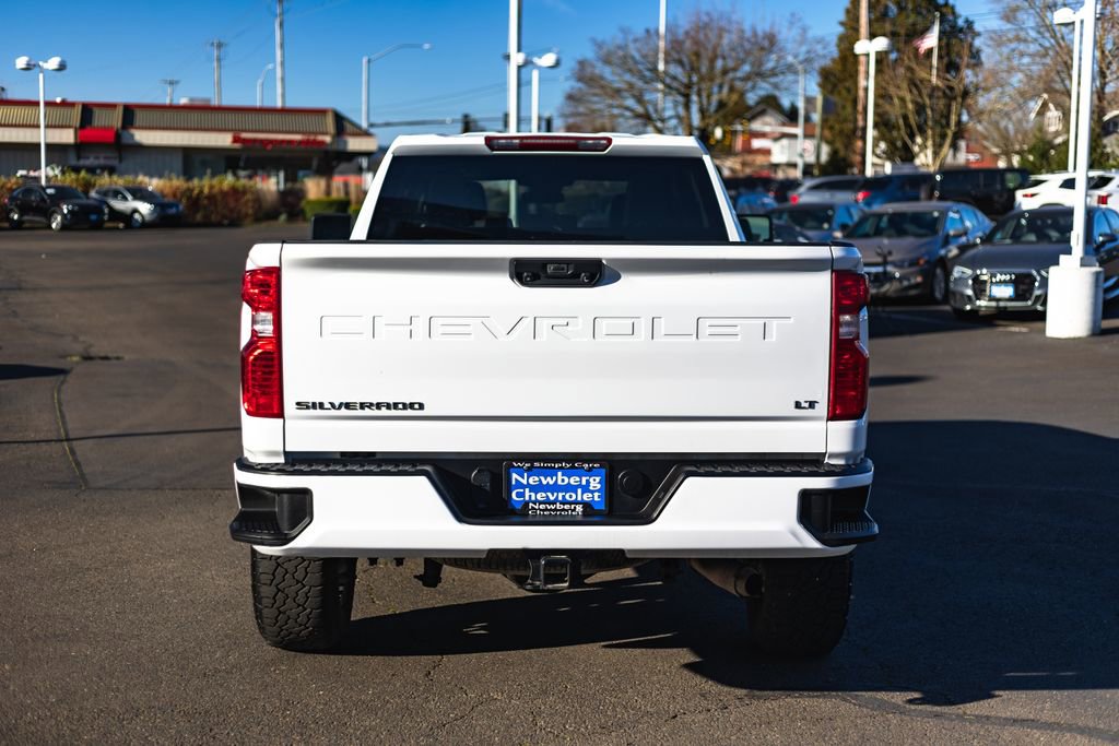 Used 2024 Chevrolet Silverado 3500 LT image 11