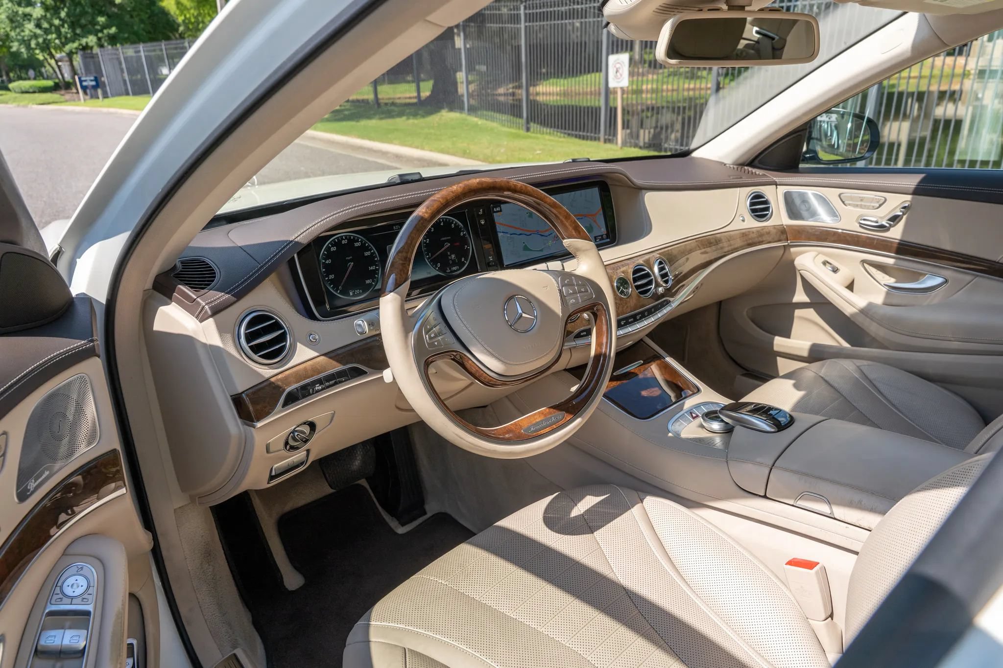 Used 2017 Mercedes-Benz S 550 4MATIC Sedan image 10