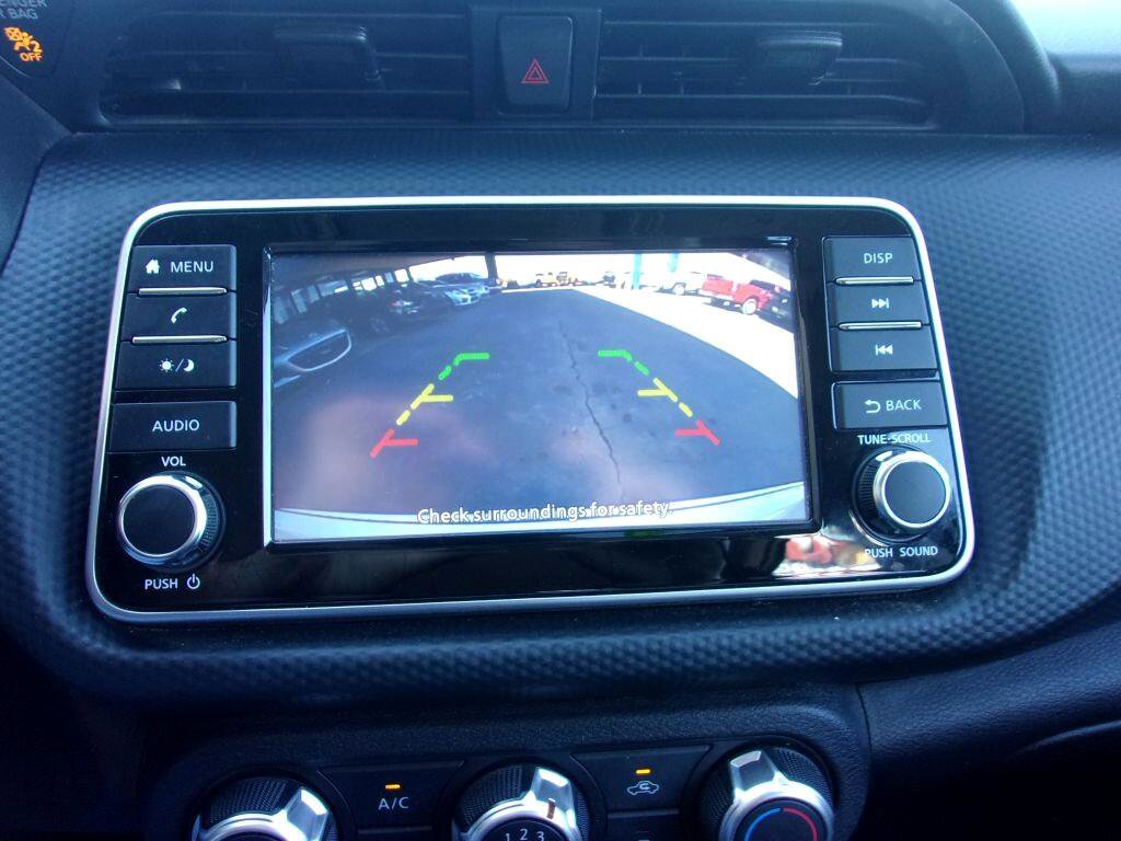 Used 2021 Nissan Kicks S image 10