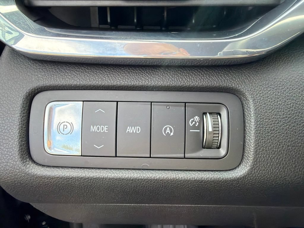 Used 2026 GMC Acadia Elevation w/ Elevation Premium Package AWD/4WD image 24