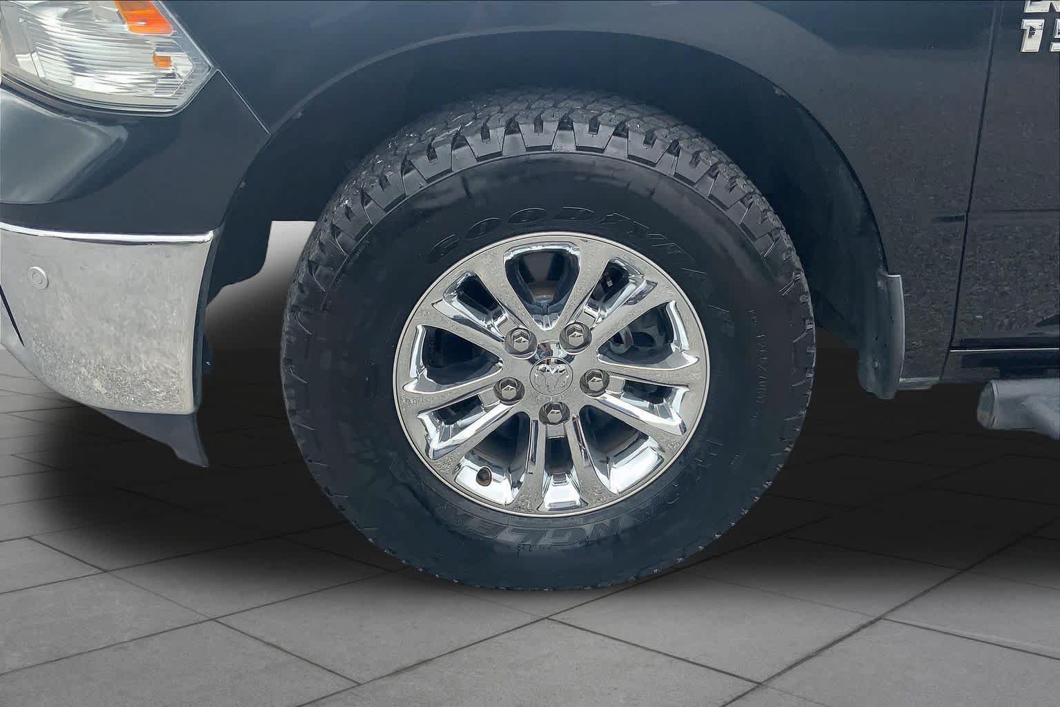 Used 2016 RAM 1500 Big Horn RWD image 11