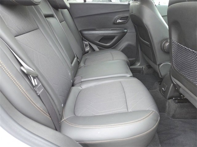 Used 2022 Chevrolet Trax LT w/ Sport Edition image 21