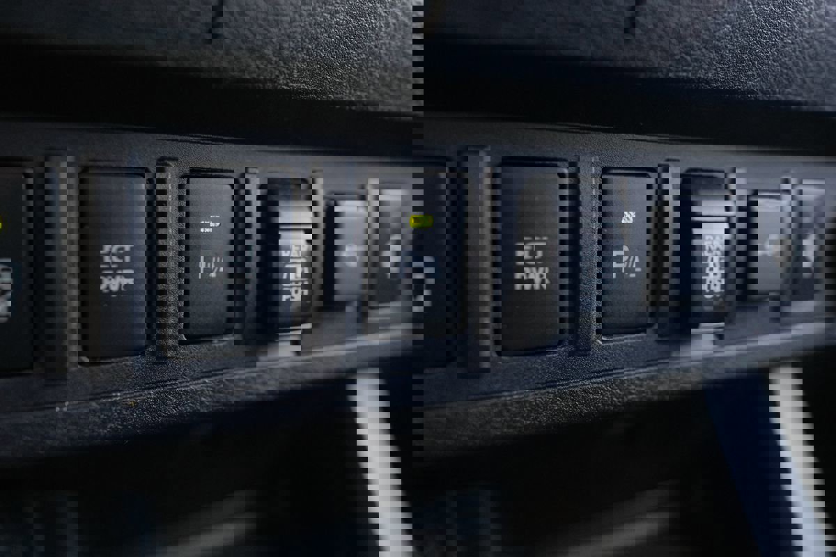 Used 2021 Toyota Tacoma TRD Sport w/ Technology Package image 28