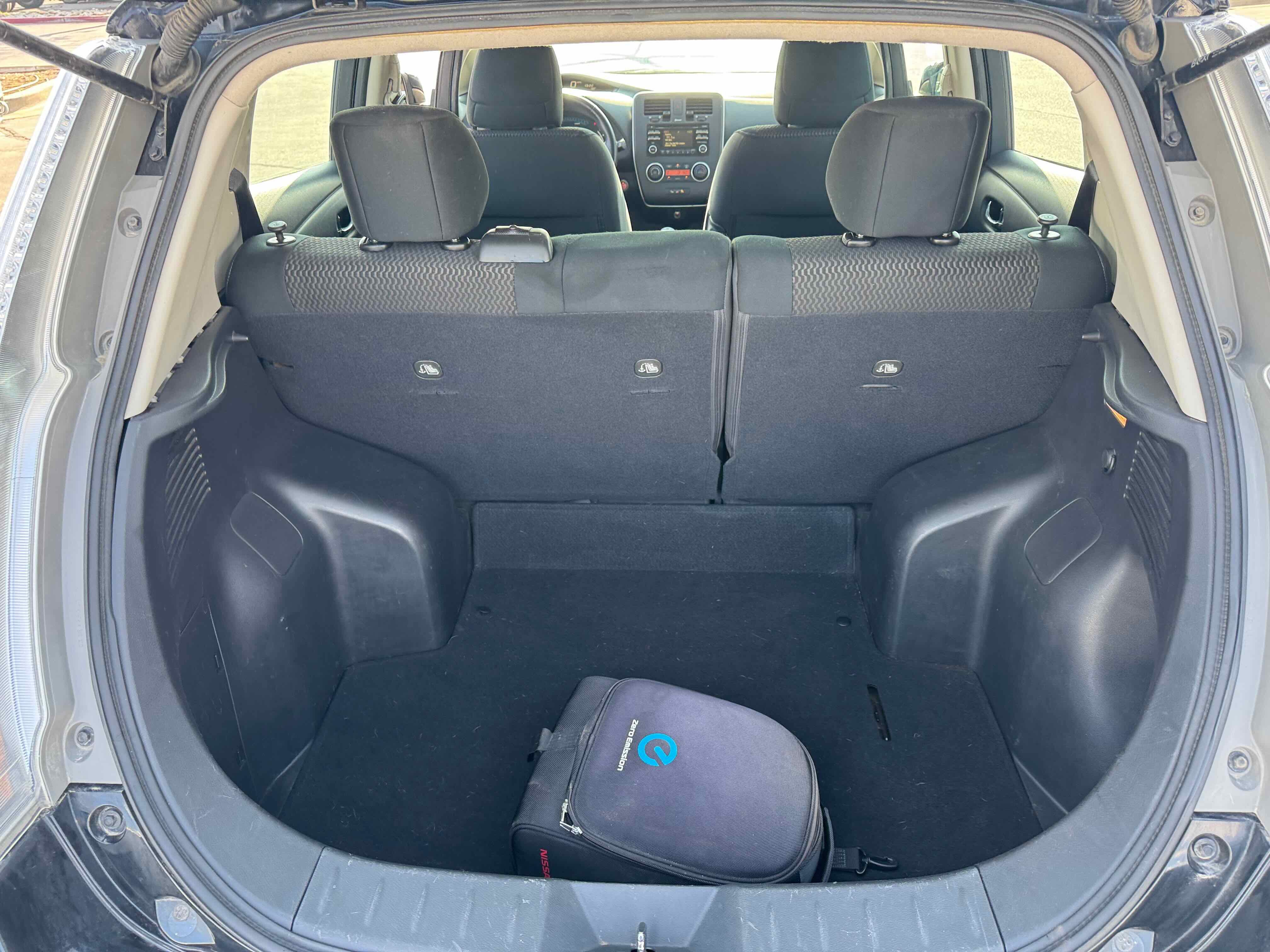 Used 2015 Nissan Leaf S w/ Charge Package image 29