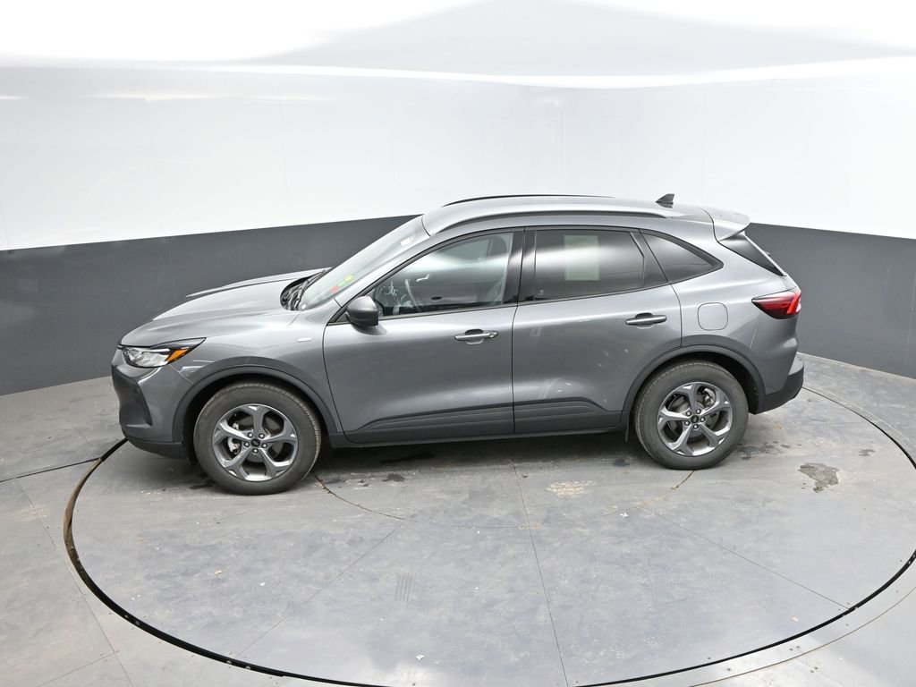 Used 2025 Ford Escape ST-Line AWD/4WD image 24