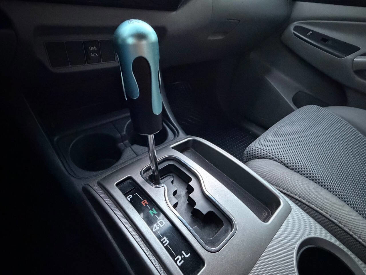 Used 2014 Toyota Tacoma 4x4 Double Cab w/ TRD Sport Package image 13