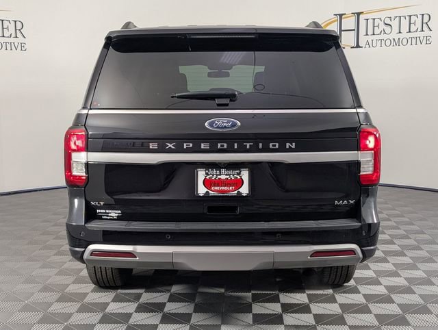 Used 2024 Ford Expedition Max XLT image 6