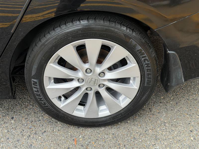 Used 2013 Honda Accord EX-L image 16