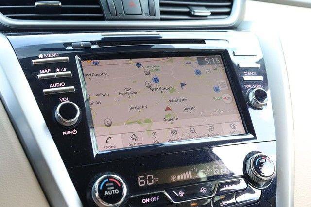 Used 2020 Nissan Murano SL w/ Moonroof Package FWD image 15