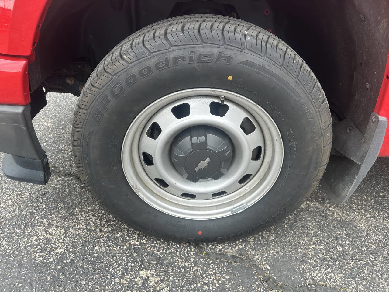 Used 2012 Chevrolet Colorado W/T RWD image 29