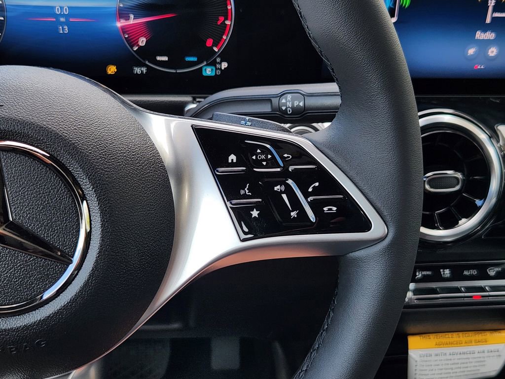 Used 2026 Mercedes-Benz GLB 250 4MATIC image 28