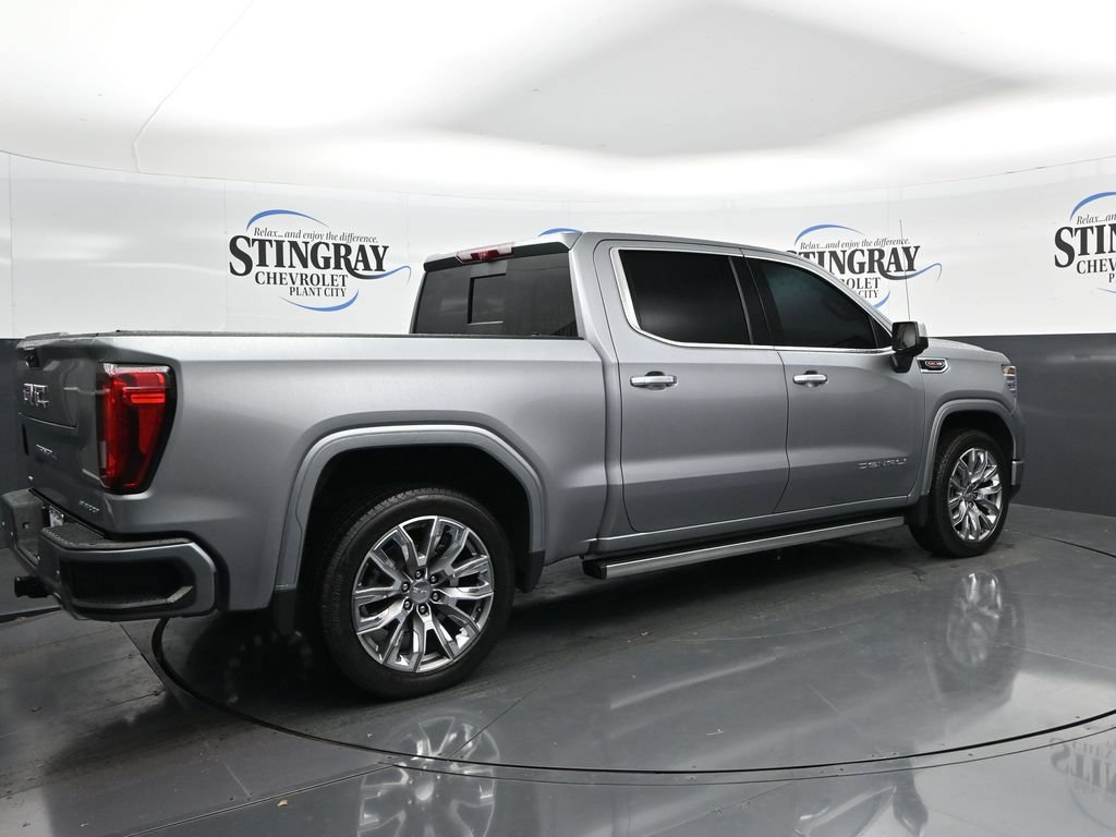Used 2025 GMC Sierra 1500 Denali w/ Denali Reserve Package AWD/4WD image 7