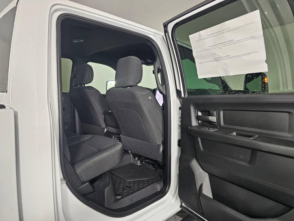 New 2026 RAM 2500 Warlock AWD/4WD image 35
