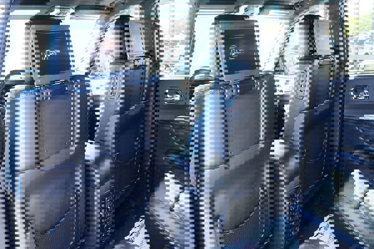 Used 2018 Dodge Durango R/T w/ Technology Group image 34