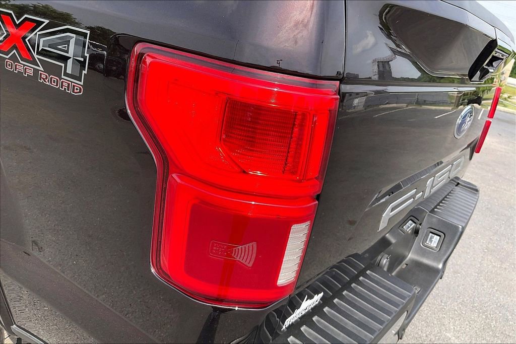 Used 2019 Ford F150 Lariat w/ Equipment Group 502A Luxury AWD/4WD image 26