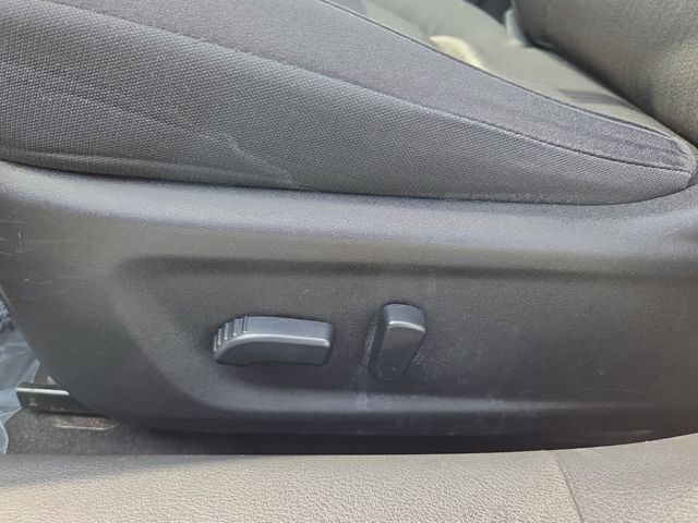 Used 2024 Nissan Altima 2.5 SV AWD/4WD image 11