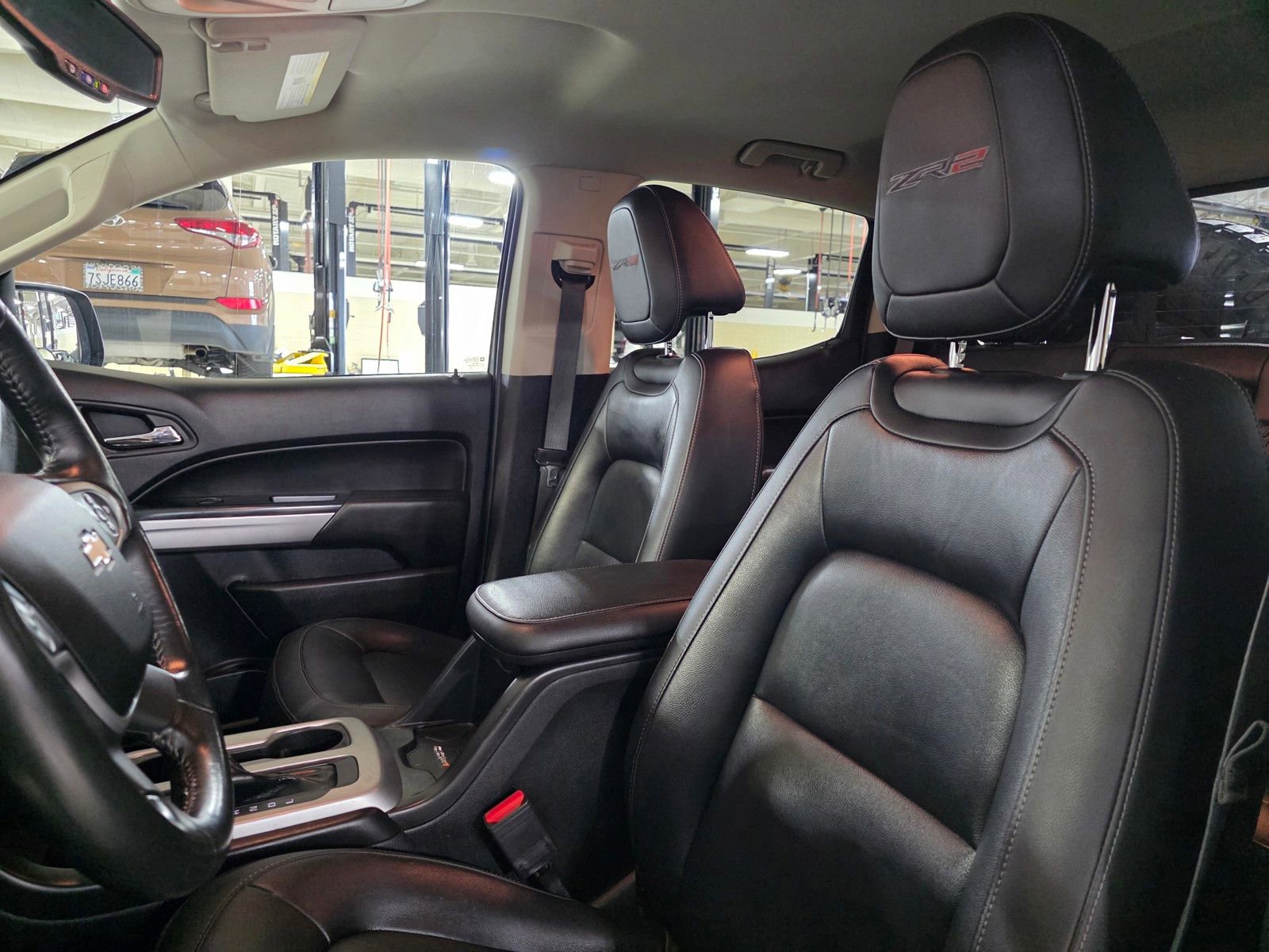Used 2018 Chevrolet Colorado ZR2 AWD/4WD image 22