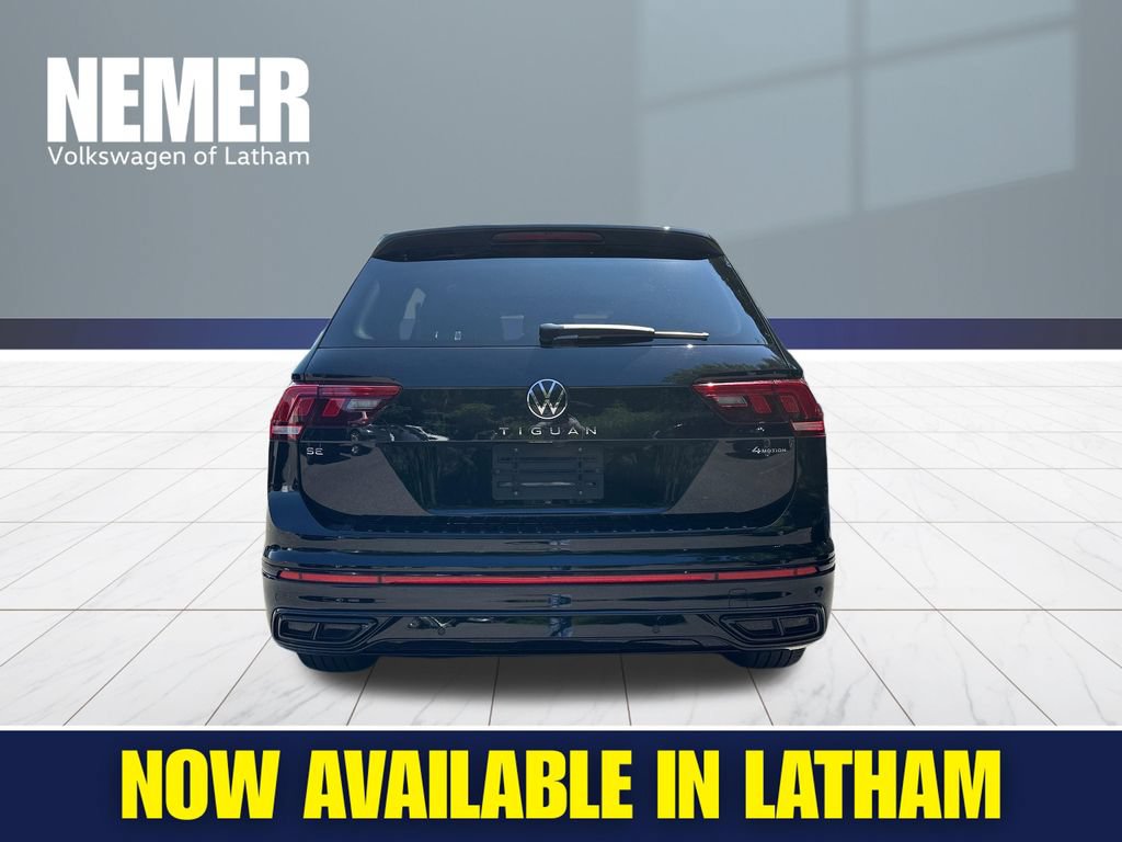 Certified 2024 Volkswagen Tiguan SE R-Line AWD/4WD image 3