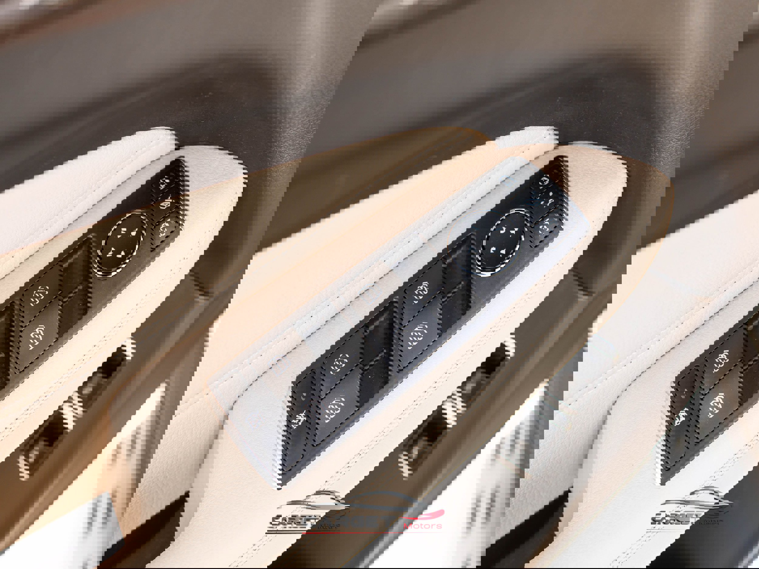 Used 2018 Mercedes-Benz GLS 450 4MATIC w/ Premium Package image 41