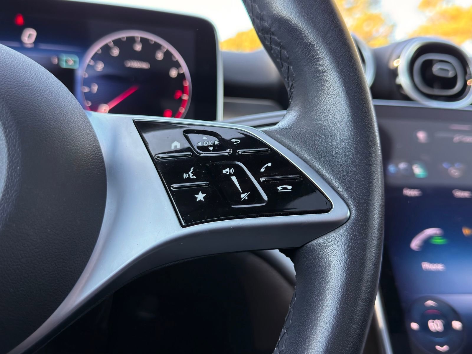 Certified 2023 Mercedes-Benz C 300 Sedan image 21