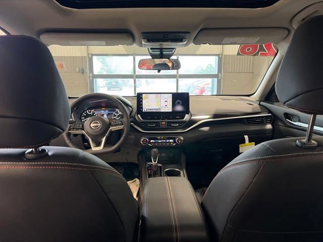 New 2026 Nissan Altima 2.5 SR w/ SR Premium Package AWD/4WD image 30