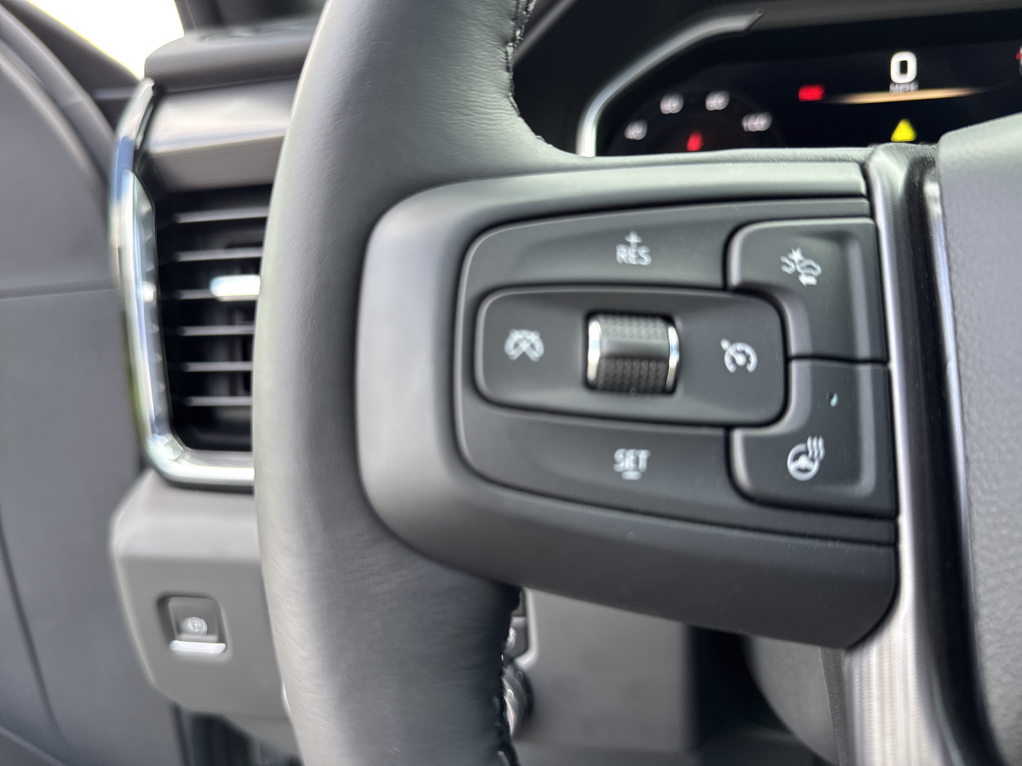 Used 2026 GMC Sierra 2500 Denali Ultimate AWD/4WD image 19