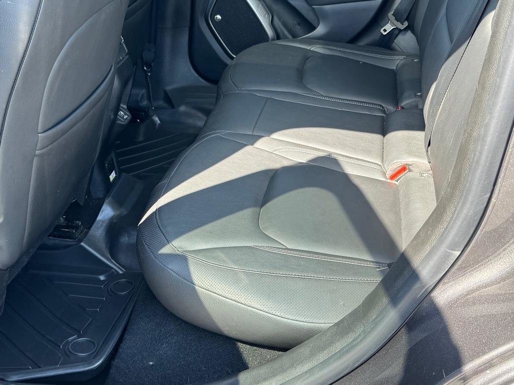 Used 2019 Jeep Renegade Limited w/ UConnect 8.4 Nav Group AWD/4WD image 20