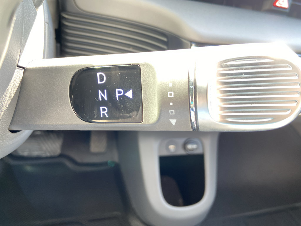 Used 2024 Hyundai Ioniq 5 SE AWD/4WD image 12
