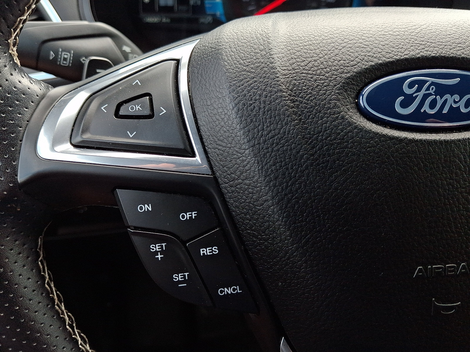 Certified 2022 Ford Edge ST w/ Cargo Accessory Package AWD/4WD image 20